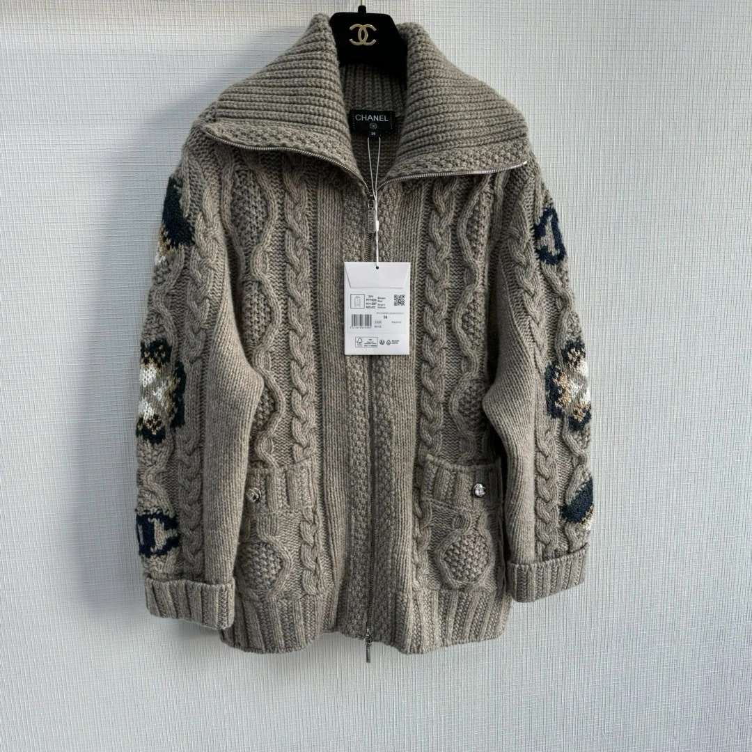 wg.luxury- 3h1958 Coco neige wool item:D-F409L2329